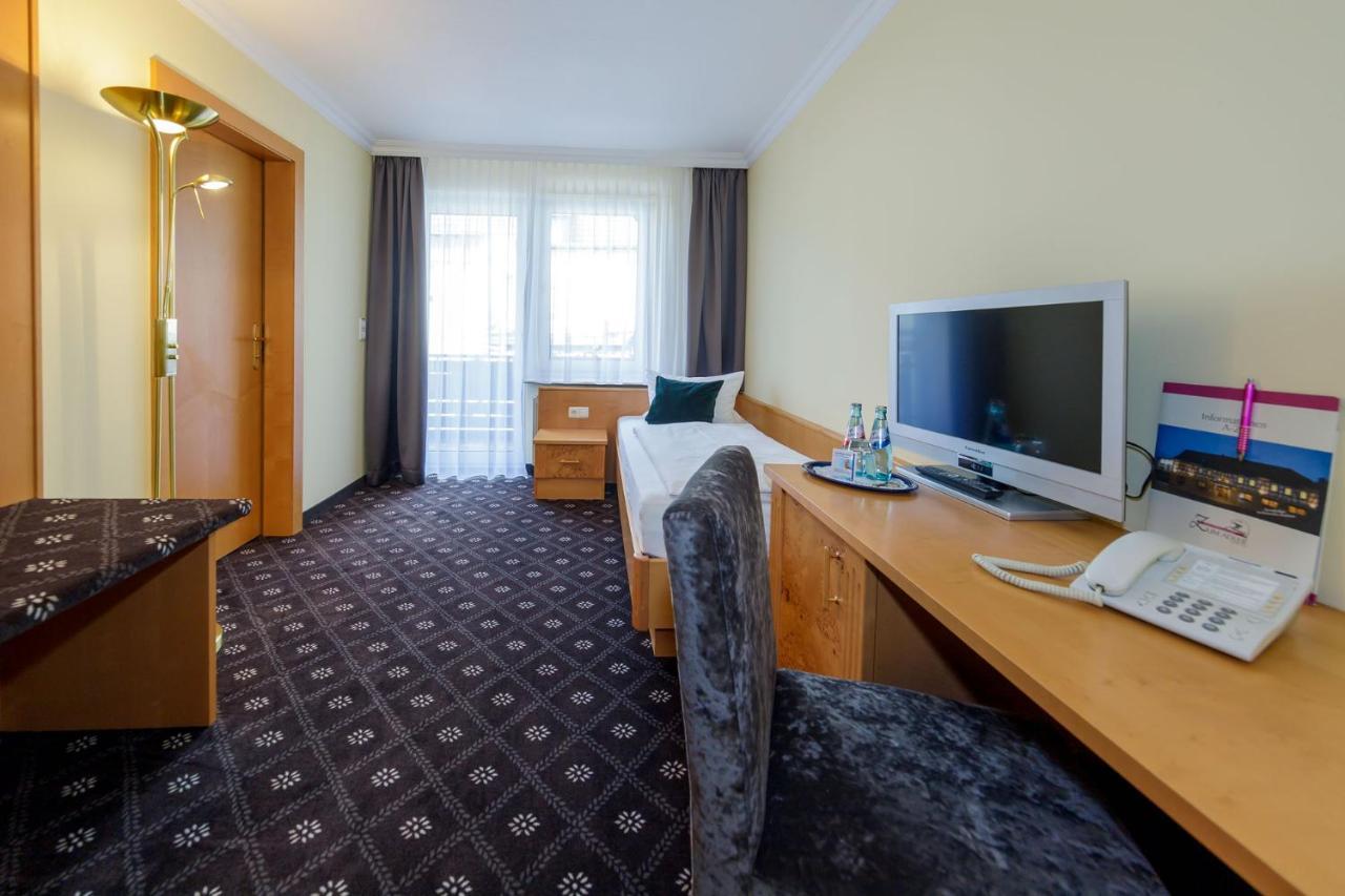 Hotel Zum Adler Nidderau Luaran gambar