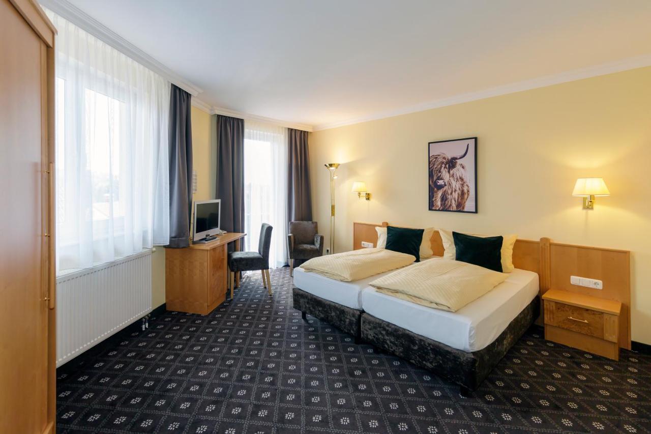 Hotel Zum Adler Nidderau Luaran gambar